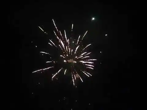 ფეიერვერკი 16 გასროლა 1.2 კალ