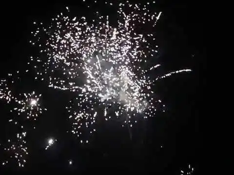 ფეიერვერკი 19 გასროლა 0.8 კალ